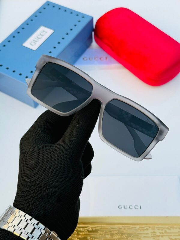Gucci Unisex Sunglasses