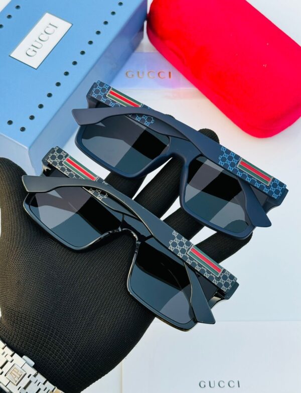 Gucci Unisex Sunglasses - Image 5