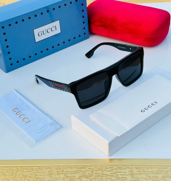 Gucci Unisex Sunglasses - Image 7