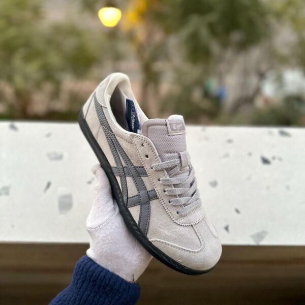 Onitsuka Tiger Tokuten Gum Sole Shoes - Image 5