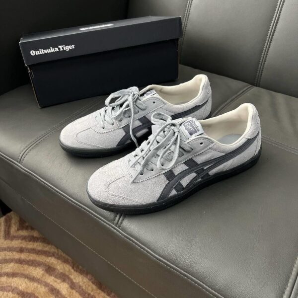 Onitsuka Tiger Tokuten Gum Sole Shoes